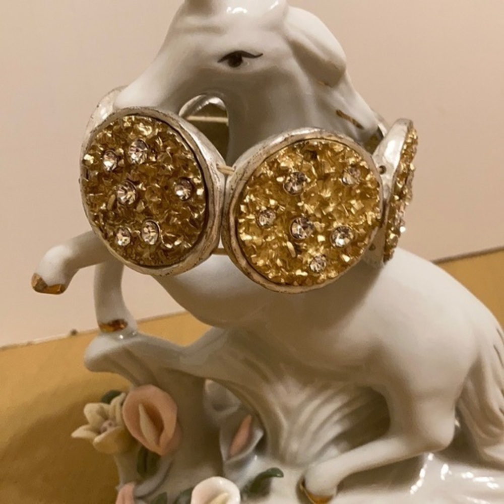 Gold nugget and crystal mottled bracelet links set in silver tone